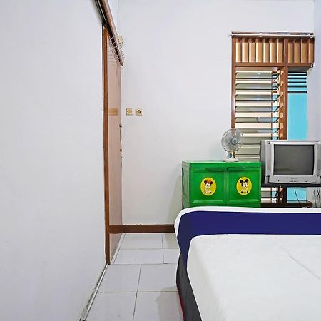 Spot On 91723 Sony Homestay Syariah Sukabumi Buitenkant foto