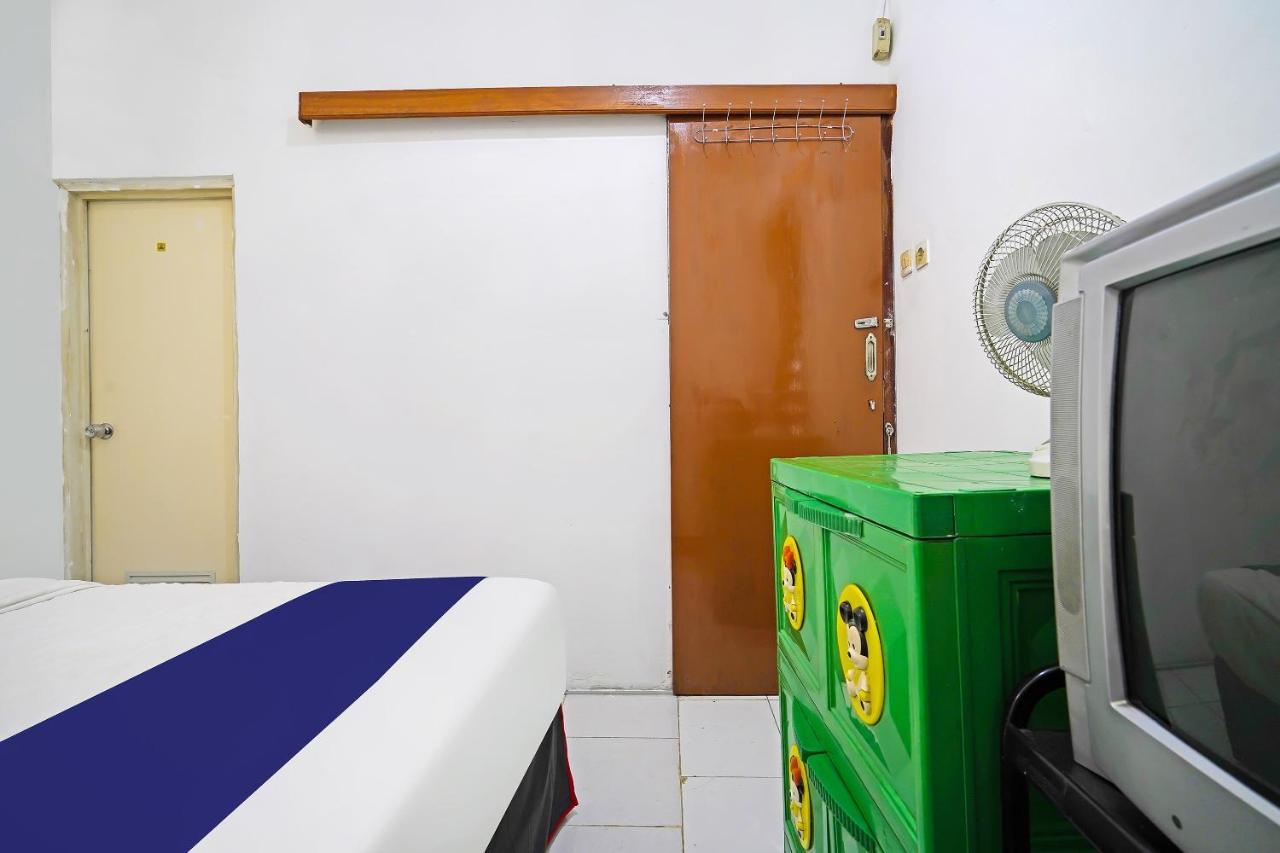 Spot On 91723 Sony Homestay Syariah Sukabumi Buitenkant foto